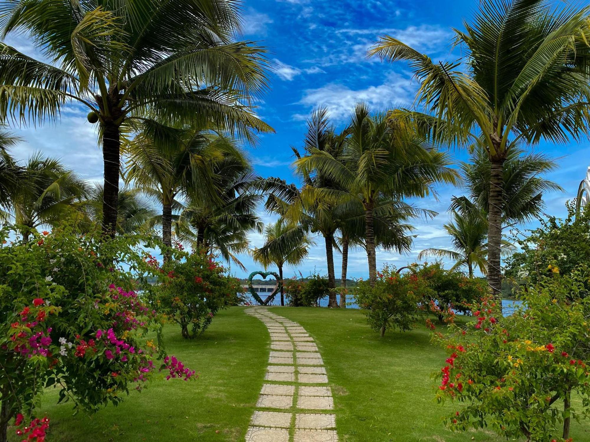 Dat Rong Dinh Gia Trang Ba Ria Bagian luar foto